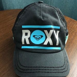 Roxy cap